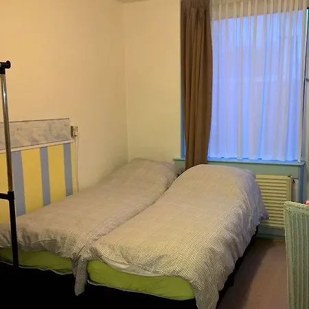 Holy Dove 住宿加早餐酒店 2*