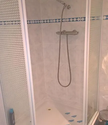 Holy Dove Bed and breakfast