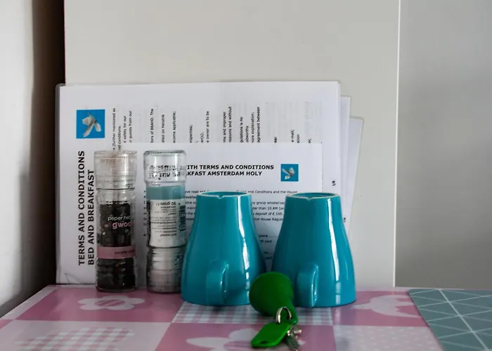 Holy Dove Bed and breakfast