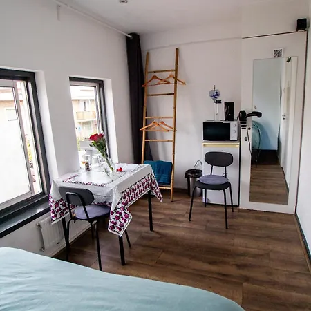 Holy Dove Bed and Breakfast 2*