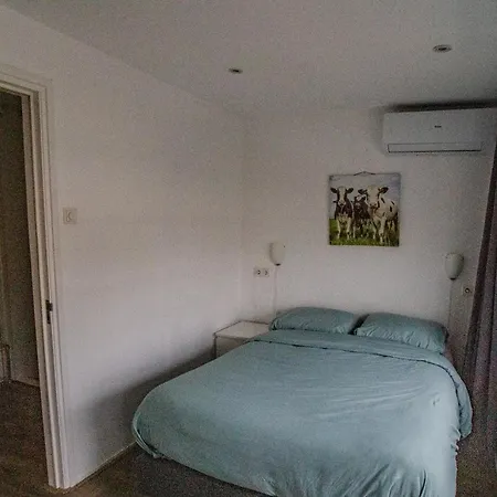 Bed and Breakfast Holy Dove