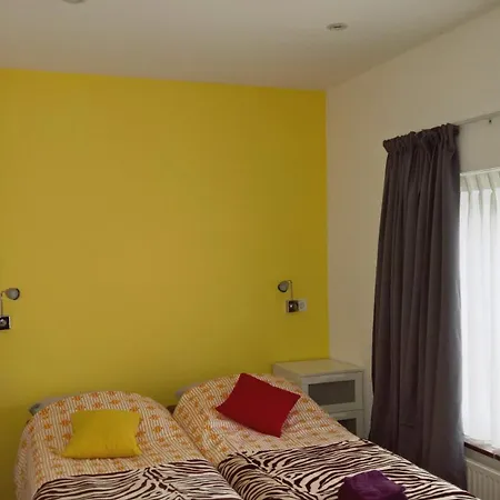 Holy Dove 2* Amsterdam